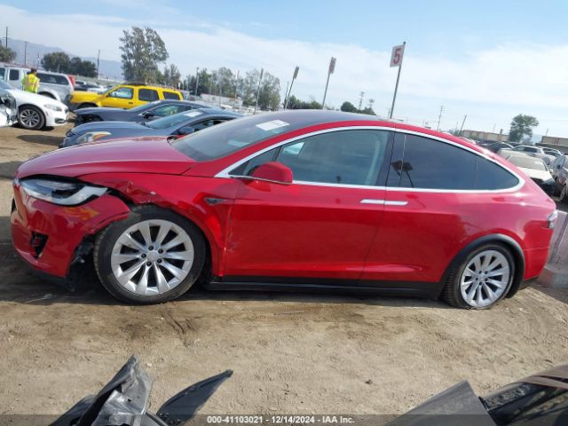 5YJXCAE21GF003944 Tesla MODEL X