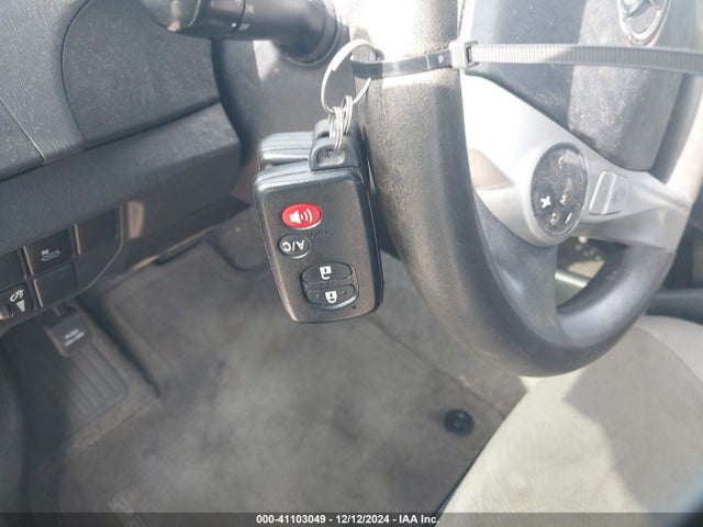 Toyota Prius 2014 JTDKN3DU4E1853947 Image 11