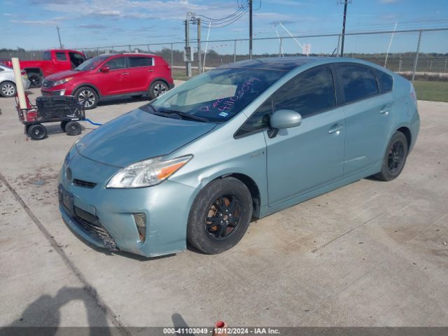 Toyota Prius 2014 JTDKN3DU4E1853947 Image 2