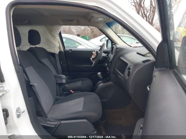 1C4NJPBA9HD149111 Jeep Patriot Sport Fwd