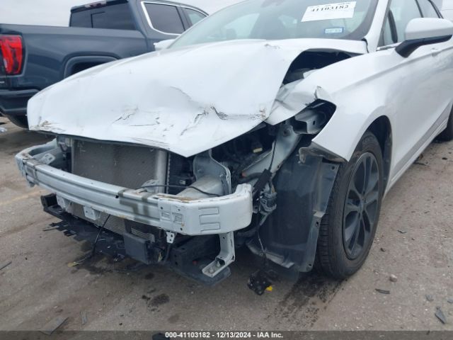 3FA6P0H72LR131965 Ford FUSION SE