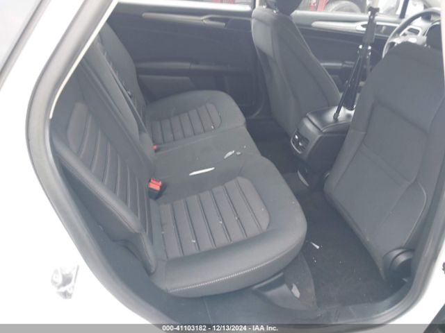 3FA6P0H72LR131965 Ford FUSION SE