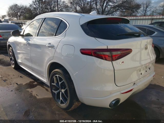 2020 ALFA ROMEO STELVIO ZASPAKBN9L7C94887 Photo 2