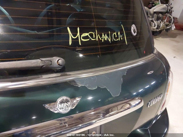 2009 MINI COOPER WMWMF33559TT68627 Photo 5