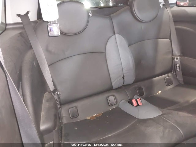 2009 MINI COOPER WMWMF33559TT68627 Photo 7