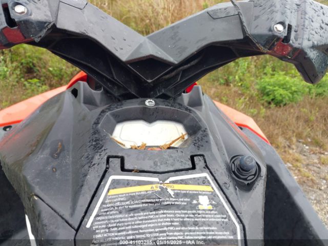 2016 SEADOO SPARK YDV59627D616      Photo 6