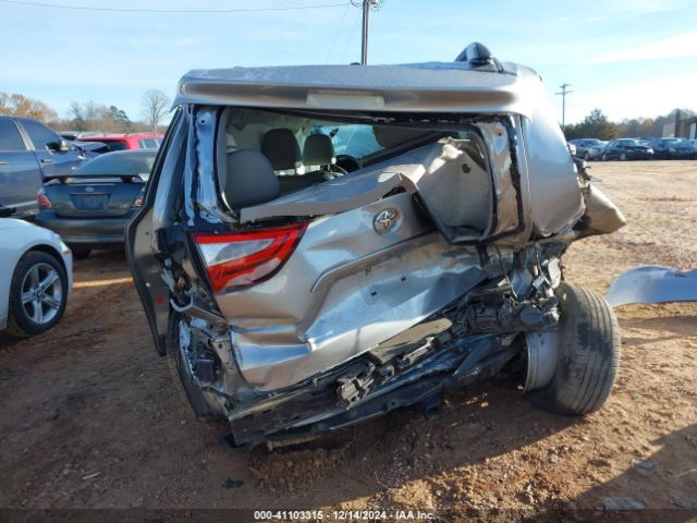 5TDYK3DC4FS628667 Toyota Sienna Xle 8 Passenger