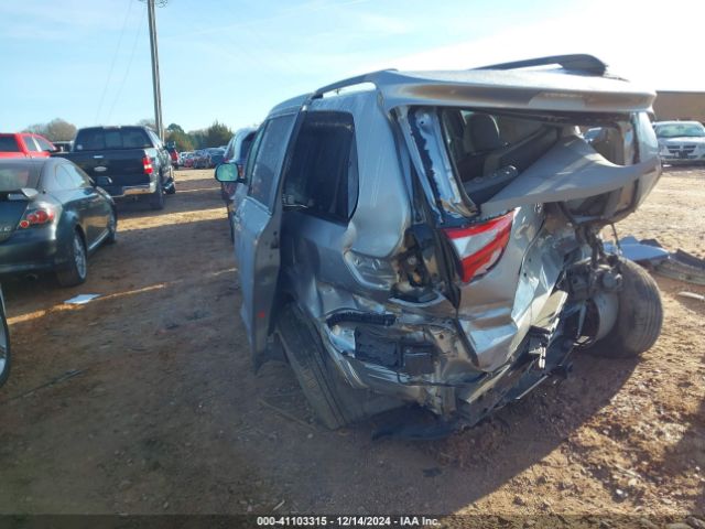 5TDYK3DC4FS628667 Toyota Sienna Xle 8 Passenger