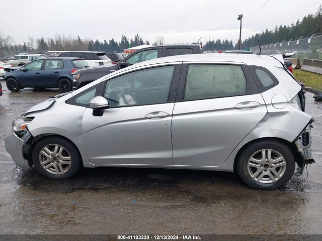 Honda FIT LX 2016 JHMGK5H54GX008088 Image 15