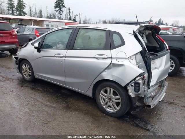 Honda FIT LX 2016 JHMGK5H54GX008088 Image 3