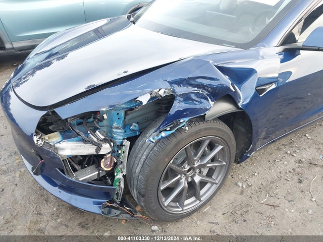 2021 TESLA MODEL 3 5YJ3E1EAXMF085054 Photo 5