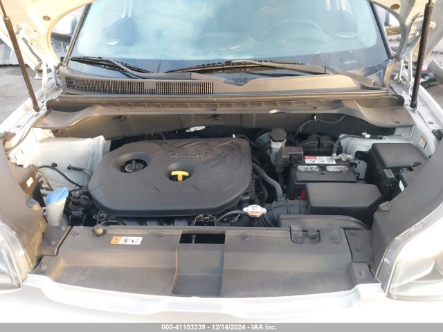 KIA SOUL + 2014 KNDJP3A52E7701990 Image 10