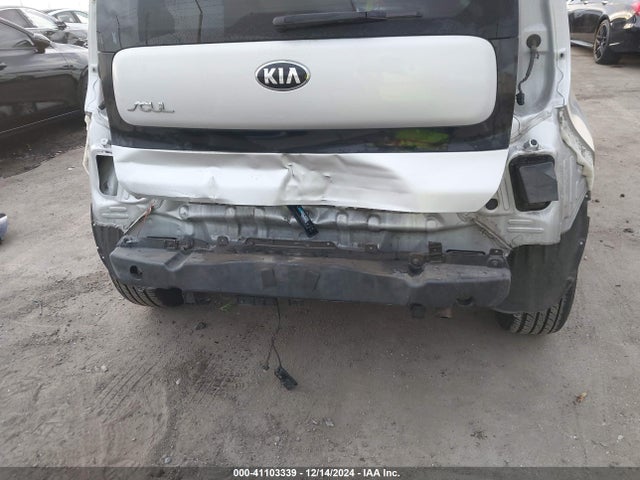KIA SOUL + 2014 KNDJP3A52E7701990 Image 6