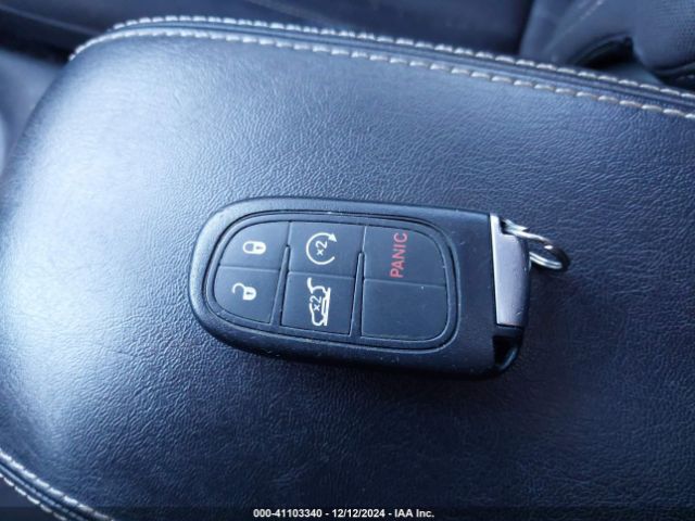 1C4PJMCS5FW755859 Jeep Cherokee Latitude Altitude