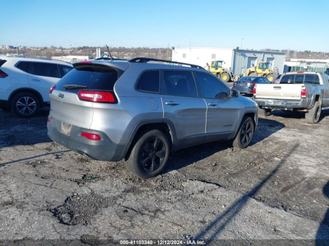 1C4PJMCS5FW755859 Jeep Cherokee Latitude Altitude