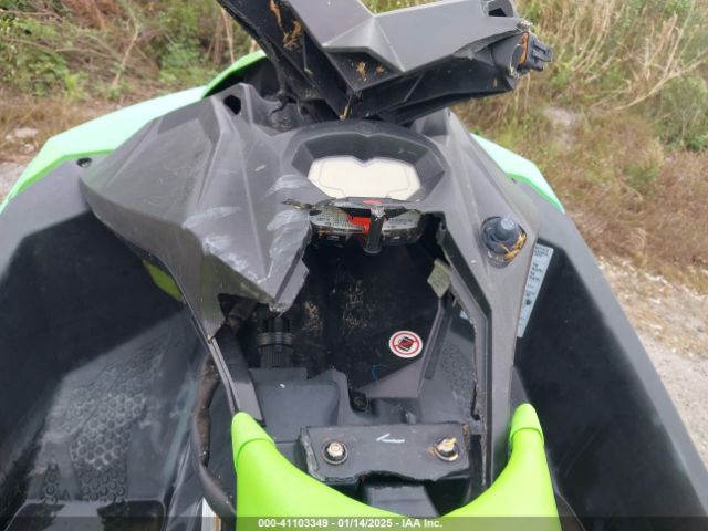 2016 SEADOO SPARK YDV44566I516      Photo 5