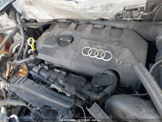 WA1JCCFSXJR022052 Audi Q3 2.0t Premium/2.0t Sport Premium