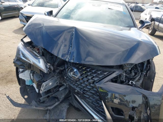 JTHX3JBHXM2044806 Lexus UX 200