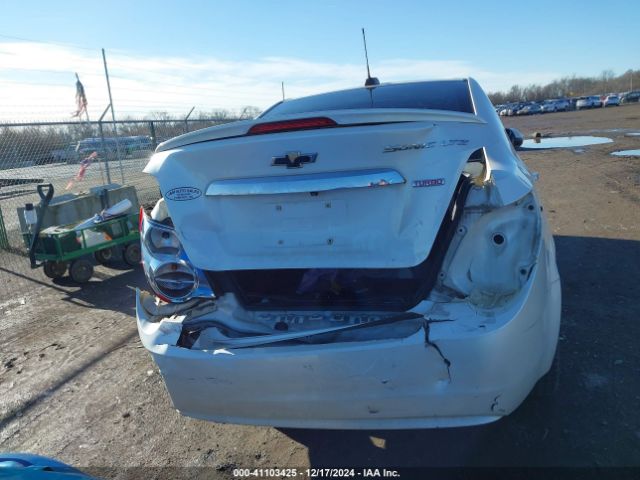 1G1JE5SBXF4133960 Chevrolet Sonic Ltz Auto