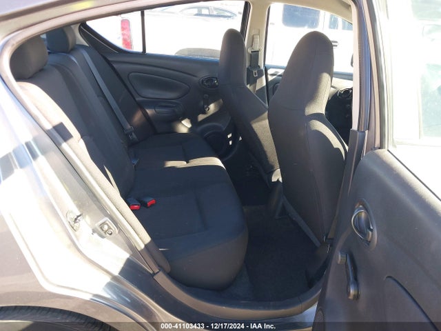 Nissan Versa 1.6 S 2016 3N1CN7AP9GL897385 Image 8