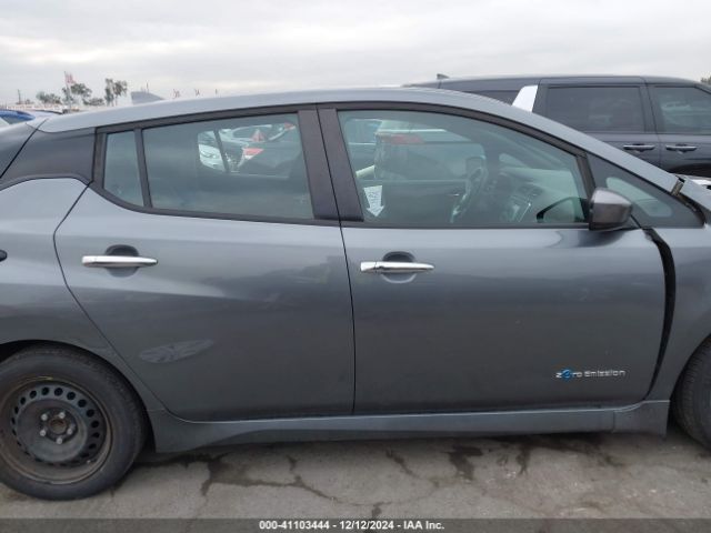 1N4AZ1CPXJC315340 Nissan LEAF S