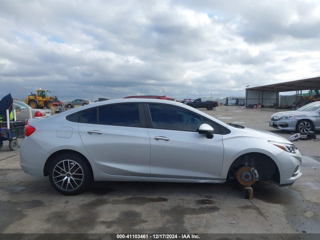 1G1BC5SM8H7128706 Chevrolet Cruze Ls Auto