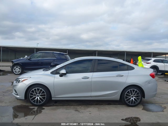 1G1BC5SM8H7128706 Chevrolet Cruze Ls Auto