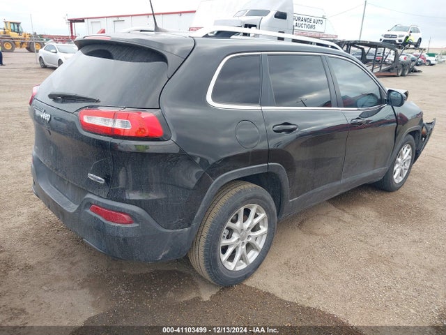 1C4PJLCB1GW108368 Jeep Cherokee Latitude