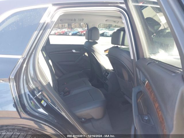 WA1BNAFY8J2040713 Audi Q5 2.0t Premium/2.0t Tech Premium