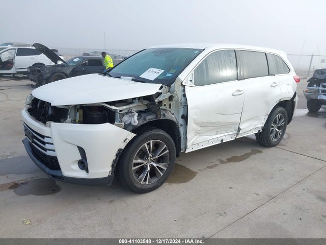 5TDZZRFHXHS207454 Toyota Highlander Le