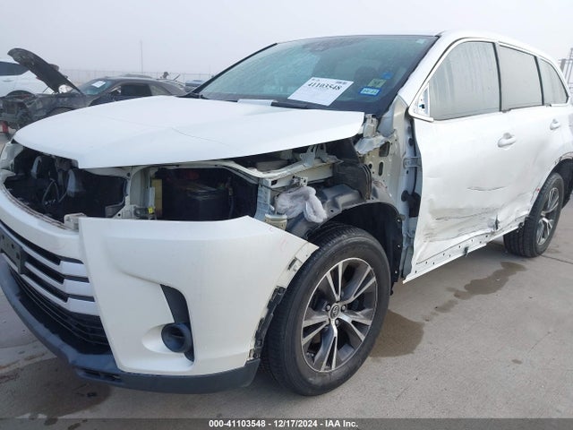 5TDZZRFHXHS207454 Toyota Highlander Le
