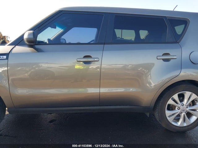 KIA SOUL + 2015 KNDJP3A51F7204611 Image 15