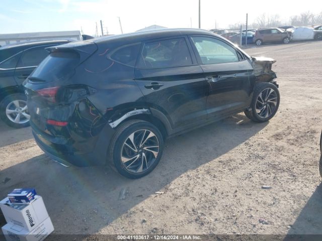 KM8J33AL4LU266085 Hyundai Tucson Sport