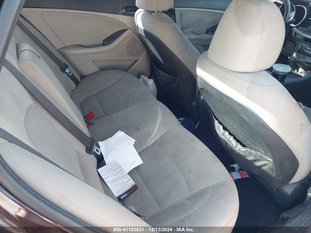 KIA Optima Lx 2014 5XXGM4A71EG261522 Image 8