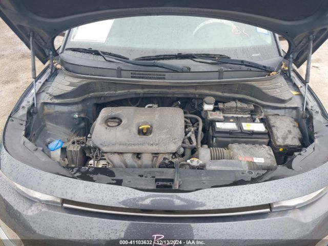 KNDJ23AUXM7738807 KIA Soul X-line