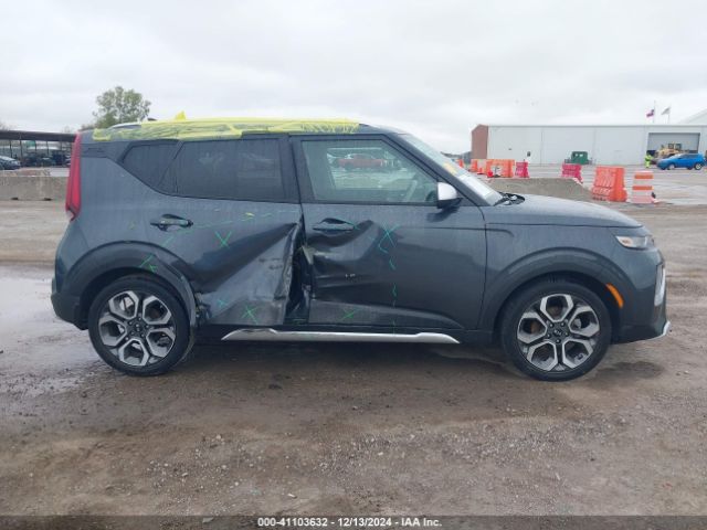 KNDJ23AUXM7738807 KIA Soul X-line