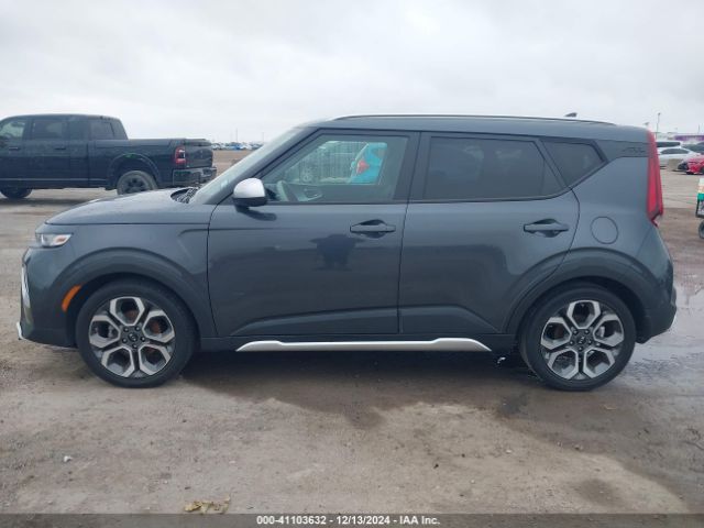 KNDJ23AUXM7738807 KIA Soul X-line