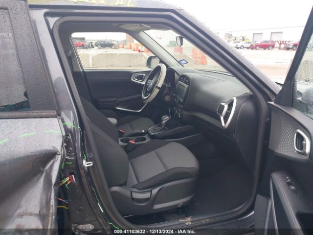 KNDJ23AUXM7738807 KIA Soul X-line