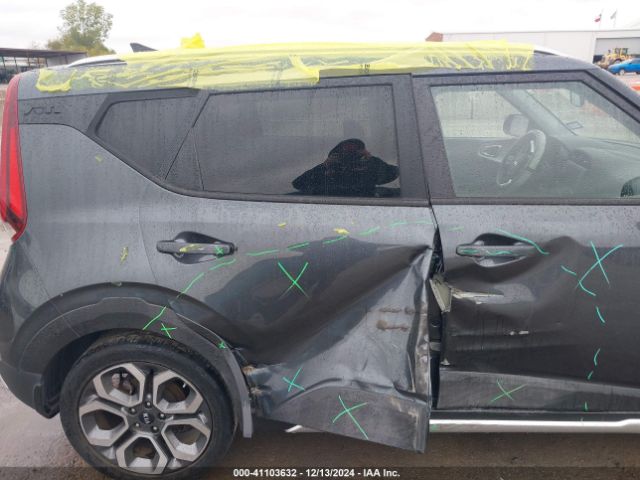KNDJ23AUXM7738807 KIA Soul X-line