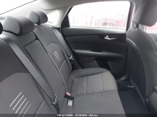 3KPF34AD8KE047345 KIA FORTE S