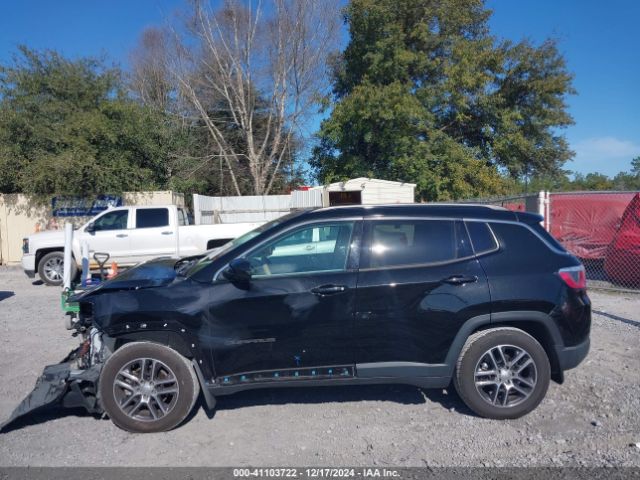 3C4NJCBB5KT711413 Jeep Compass Sun And Wheel Fwd