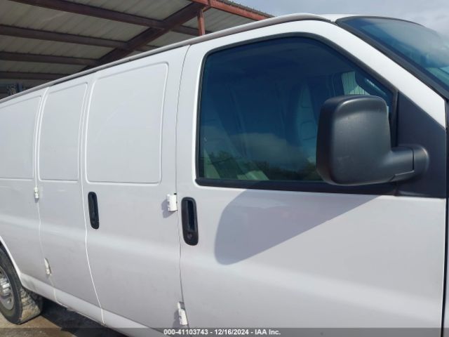 1GCWGBFP8L1123095 Chevrolet Express Cargo Rwd 2500 Extended Wheelbase Wt