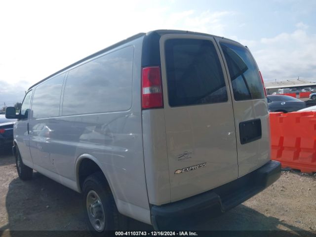 1GCWGBFP8L1123095 Chevrolet Express Cargo Rwd 2500 Extended Wheelbase Wt