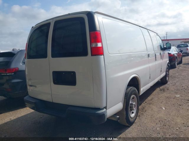 1GCWGBFP8L1123095 Chevrolet Express Cargo Rwd 2500 Extended Wheelbase Wt