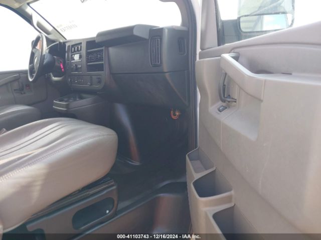 1GCWGBFP8L1123095 Chevrolet Express Cargo Rwd 2500 Extended Wheelbase Wt