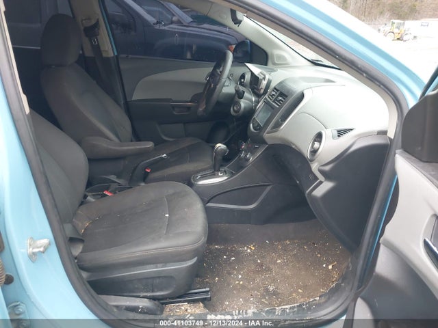 Chevrolet Sonic Lt Auto 2014 1G1JC6SHXE4174796 Image 5