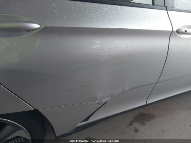JHMZC5F38JC021528 Honda Clarity Plug-in Hybrid Touring