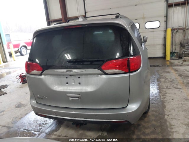 Chrysler Pacifica Touring L 2019 2C4RC1BG3KR550235 Image 16