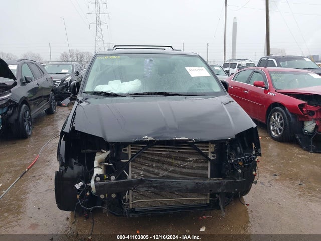 2C4RC1BG6GR135627 Chrysler Town & Country Touring