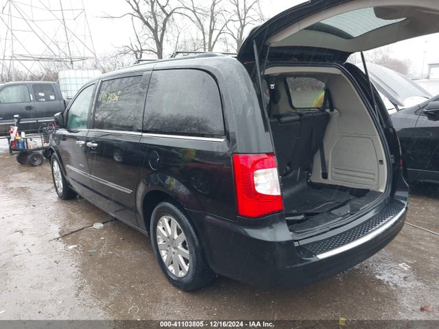 2C4RC1BG6GR135627 Chrysler Town & Country Touring